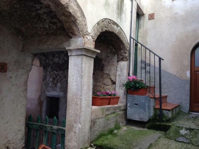 Appartement Il Borgo 30 à Scapoli Extérieur photo